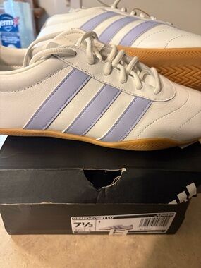 adidas White Sneakers with Lavender Three-Stripes and Gum Sole